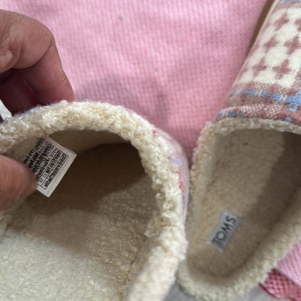 Toms sage pink plaid faux - Picture 6 of 9